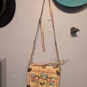 Stylish Cream and Tan Women's Bag
